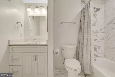 933 Holly Creek Drive, Great Falls, VA 22066 - Photo 34