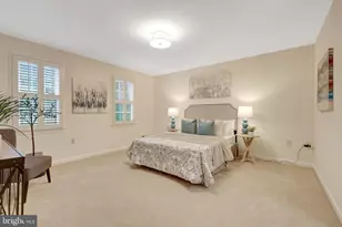 933 Holly Creek Dr, Great Falls, VA 22066 - Photo 26