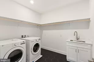 4017 Woodland Rd, Annandale, VA 22003 - Photo 54