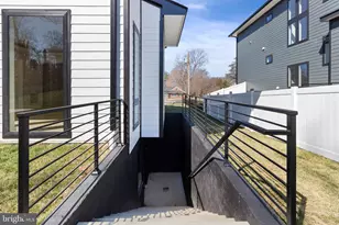 4017 Woodland Rd, Annandale, VA 22003 - Photo 76