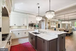 6804 Benjamin St, McLean, VA 22101 - Photo 32