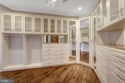 860 Nicholas Run Drive, Great Falls, VA 22066 - Photo 100