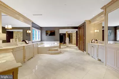 860 Nicholas Run Drive, Great Falls, VA 22066 - Photo 102