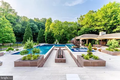 860 Nicholas Run Drive, Great Falls, VA 22066 - Photo 18