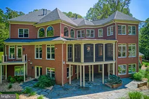 10300 Hampton Rd, Fairfax Station, VA 22039 - Photo 78