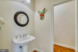 10300 Hampton Rd, Fairfax Station, VA 22039 - Photo 36