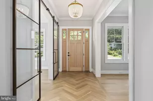 6610 Quinten St, Falls Church, VA 22043 - Photo 2