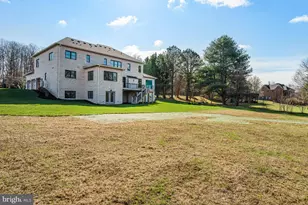 1002 Springvale Rd, Great Falls, VA 22066 - Photo 68