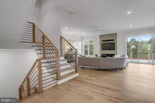 1002 Springvale Rd, Great Falls, VA 22066 - Photo 10