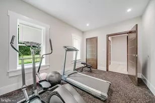 9908 Blake Ln, Oakton, VA 22124 - Photo 64