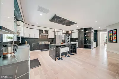 9908 Blake Lane, Oakton, VA 22124 - Photo 22