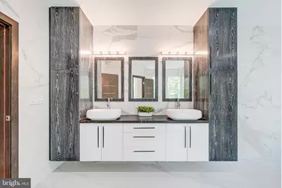 9908 Blake Lane, Oakton, VA 22124 - Photo 40