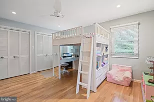 8633 Janet Ln, Vienna, VA 22180 - Photo 32