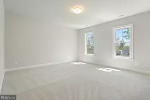 2221 Orchid Dr, Falls Church, VA 22046 - Photo 48