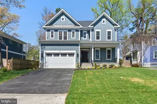 2221 Orchid Dr, Falls Church, VA 22046 - Photo 2