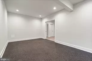 2221 Orchid Dr, Falls Church, VA 22046 - Photo 62