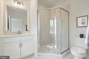 2221 Orchid Dr, Falls Church, VA 22046 - Photo 50