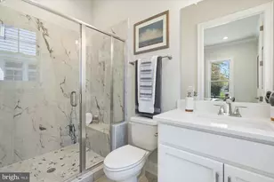 2221 Orchid Dr, Falls Church, VA 22046 - Photo 14