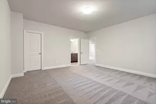 2221 Orchid Dr, Falls Church, VA 22046 - Photo 64