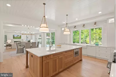 1515 Crestwood Lane, McLean, VA 22101 - Photo 12