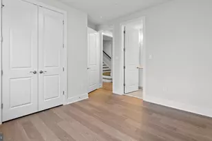 8281 Colling Manor Ct, Alexandria, VA 22308 - Photo 10