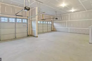 8281 Colling Manor Ct, Alexandria, VA 22308 - Photo 2