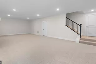 8281 Colling Manor Ct, Alexandria, VA 22308 - Photo 30