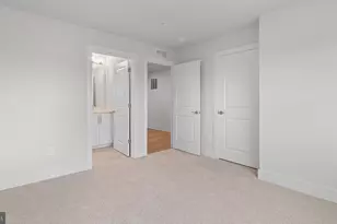 8281 Colling Manor Ct, Alexandria, VA 22308 - Photo 28