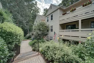 2233 Lovedale Ln, Reston, VA 20191 - Photo 1