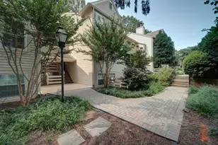 2233 Lovedale Ln, Reston, VA 20191 - Photo 2