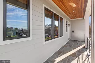 2115 Natahoa Ct, Falls Church, VA 22043 - Photo 4