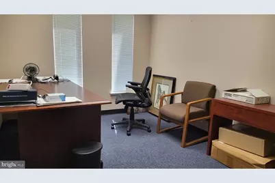 9506 Lee Highway, Fairfax, VA 22031 - Photo 14