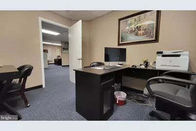 9506 Lee Highway, Fairfax, VA 22031 - Photo 12