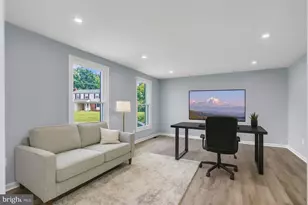 7401 Loughboro Ln, Springfield, VA 22150 - Photo 4