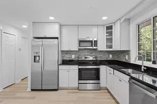 2369 Old Trail Dr, Reston, VA 20191 - Photo 16