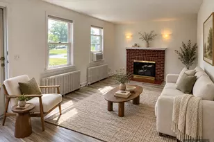 650 Walker Rd, Great Falls, VA 22066 - Photo 2