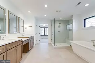 324 Tapawingo Rd SE, Vienna, VA 22180 - Photo 22