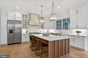 906 Frederick St SW, Vienna, VA 22180 - Photo 26