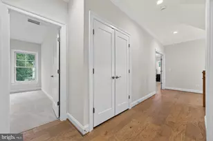 2335 Dale Dr, Falls Church, VA 22043 - Photo 40