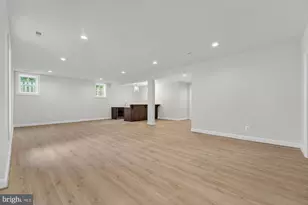 2335 Dale Dr, Falls Church, VA 22043 - Photo 76