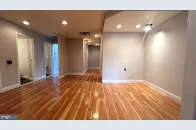 8294 Old Courthouse Road #32, Vienna, VA 22182 - Photo 6