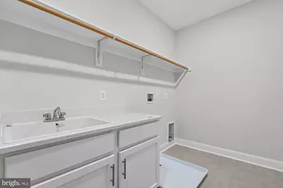 505 Hillcrest Drive SW, Vienna, VA 22180 - Photo 56