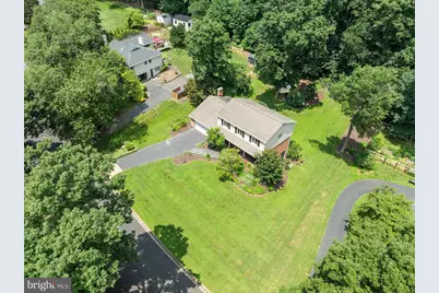 11608 Helmont Drive, Oakton, VA 22124 - Photo 60