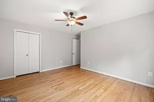 11608 Helmont Dr, Oakton, VA 22124 - Photo 44