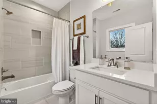 1711 Drewlaine Dr, Vienna, VA 22182 - Photo 60