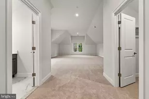 1711 Drewlaine Dr, Vienna, VA 22182 - Photo 70