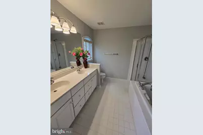 5019 Village Fountain Place, Centreville, VA 20120 - Photo 18