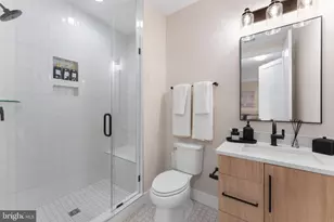 7040 Liberty Ln, McLean, VA 22101 - Photo 38