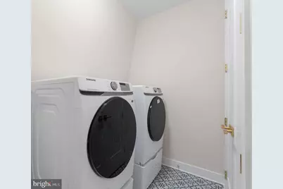 7040 Liberty Lane, McLean, VA 22101 - Photo 32