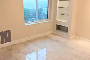 8350 Greensboro Dr, McLean, VA 22102 - Photo 10